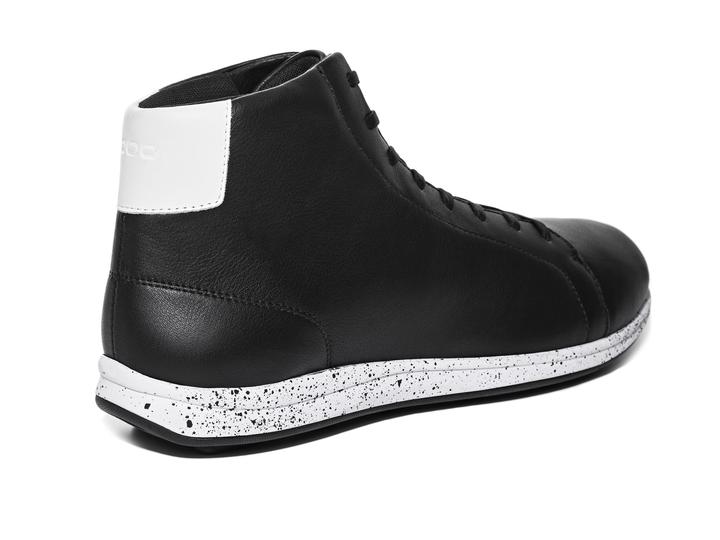 LU2 Black Moon 310401